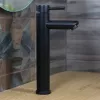 Смесители: Смеситель д/ум MELANA-610102B Tondo нерж.сталь, однорычажный, черный, литой излив 1 в магазине Акватория