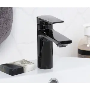 Смеситель для умывальника WasserKRAFT Glan 6603