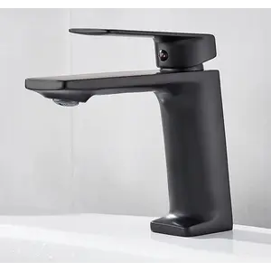 Смеситель для раковины ACWEN 81131B черный матовый