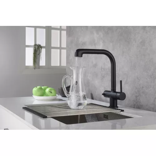 Смеситель для кухни с подключением фильтра и выдвижной лейкой Timo Saona 2346/03FL, Выбрать цвет: Черный, изображение 3