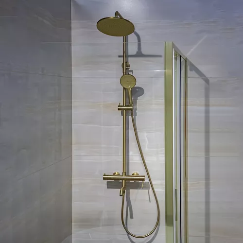 Душевая стойка AVS Slimmer брашированное золото, Выбрать цвет: Брашированное золото, изображение 4