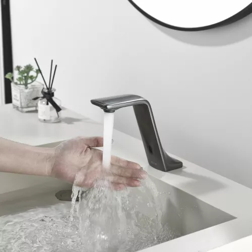 Смеситель для раковины сенсорный Black&White GS-7102-GM, Выбрать цвет: Оружейная сталь, изображение 9