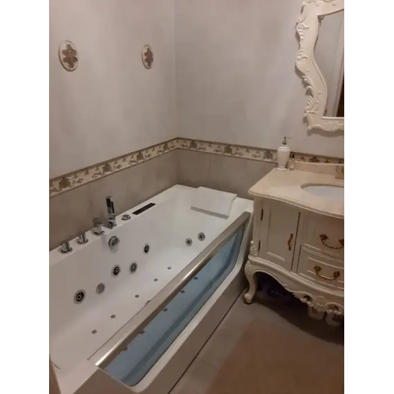 Гидромассажная ванна Frank F102/103 пристенная 170*80,180*80