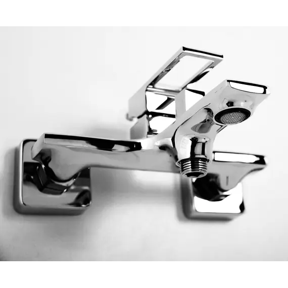 Смеситель для ванны и душа BelBagno LUCE LUC-VAS-CRM
