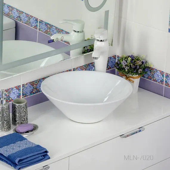 Раковина MELANA MLN-7020