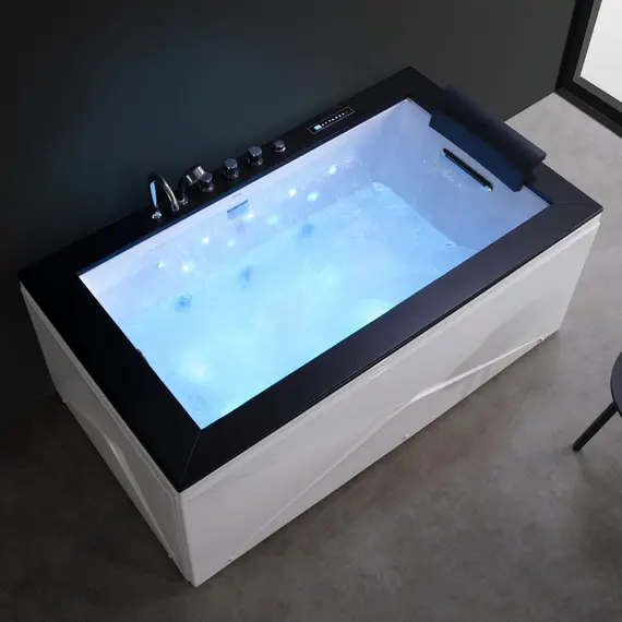 Акриловая гидромассажная ванна Gemy G9258  180*100