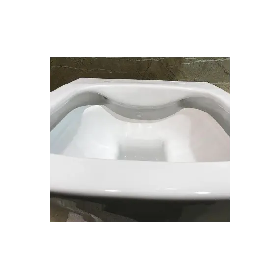 Унитаз подвесной CeramaLux 2622E безободковый