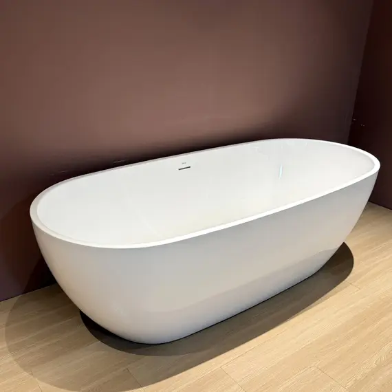 Акриловая ванна ABBER AB9263 белая