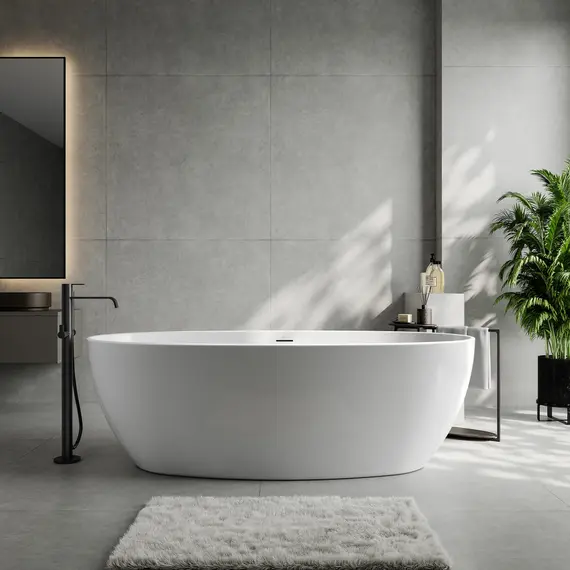 Акриловая ванна ABBER AB9504 белая