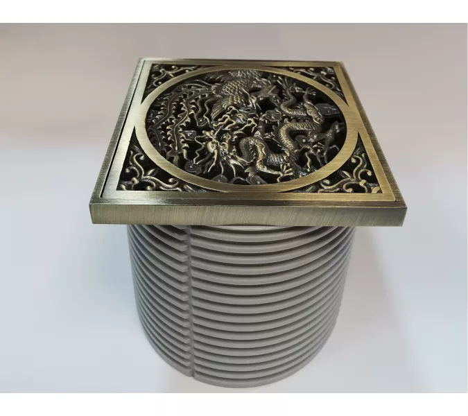 Насадка с рамкой и дизайн-решеткой Дракон Bronze De Luxe, изображение 2