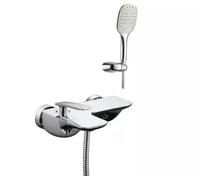 Смеситель Lemark  Bellario LM6802C для ванны