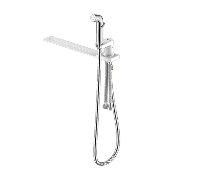 Смеситель Lemark Solo LM7170CW с гигиеническим душем, устанавливаемый на унитаз