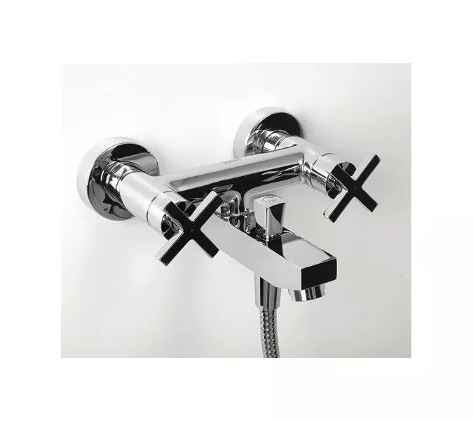 Смеситель для ванны с коротким изливом  WasserKRAFT Weser 7800 7801