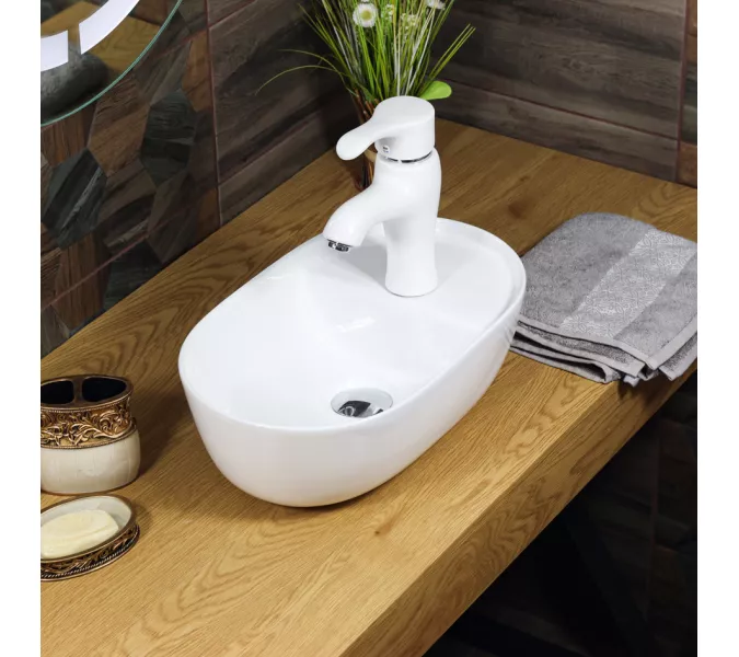 Раковина MELANA MLN-78352