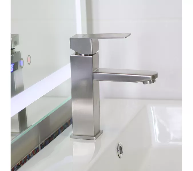 Смеситель д/ум MELANA-610201 Cubo нерж.сталь, однорычажный, сатин, литой излив