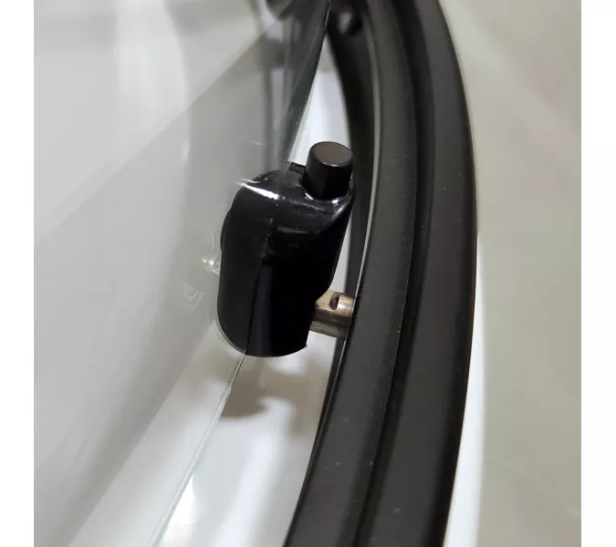 Душевая кабина Triton ПРАЙМ-БЛЭК 90*90 А  стекло прозрачное, Цвет стекла: прозрачное, Цвет профиля: Черный, Тип поддона: Низкий, Выбрать размер: 90х90, Наличие крыши: есть, изображение 13