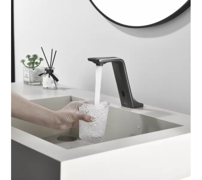 Смеситель для раковины сенсорный Black&White GS-7102-GM, Выбрать цвет: Оружейная сталь, изображение 10