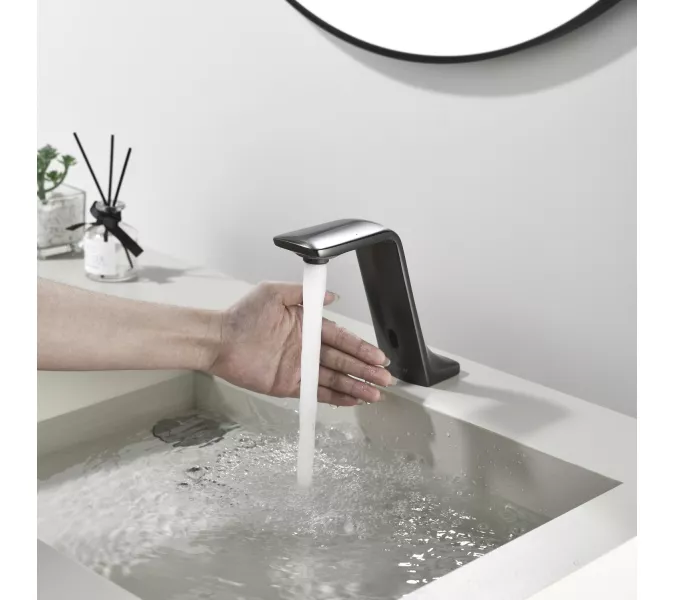 Смеситель для раковины сенсорный Black&White GS-7102-GM, Выбрать цвет: Оружейная сталь, изображение 8