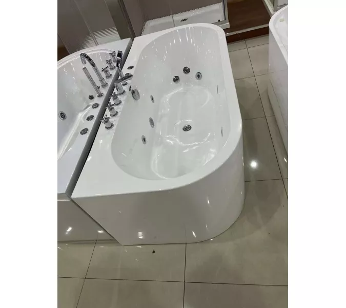 Ванна акриловая Frank F109 с гидромассажем, изображение 10